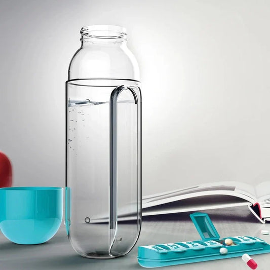 2-in-1 Pill Organizer with 600ml Bottle